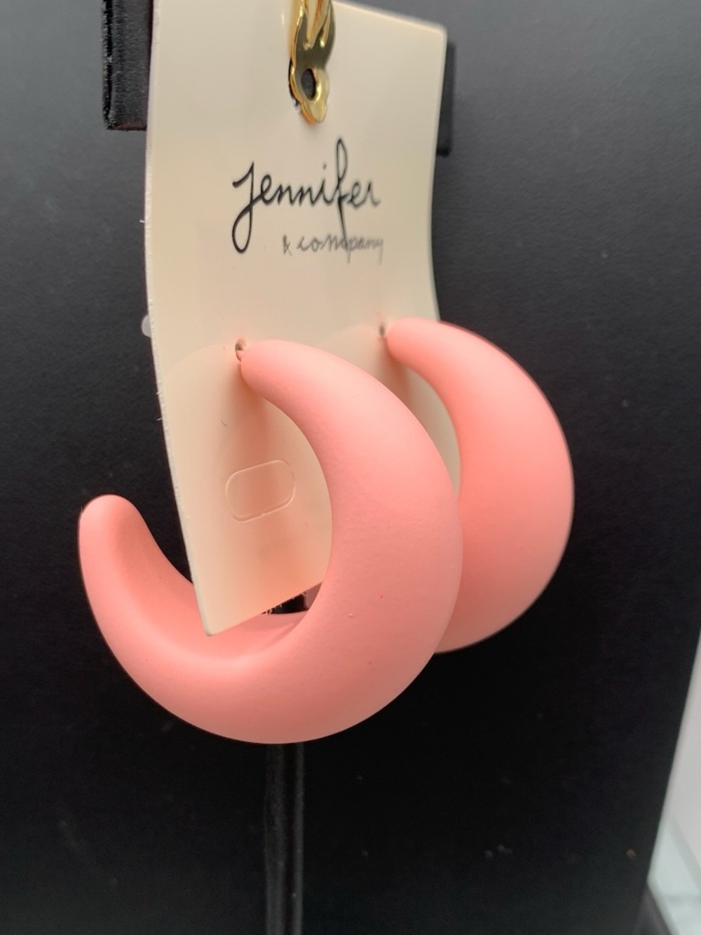 NWT soft feel chunky matte Pink hoop Statement Earrings